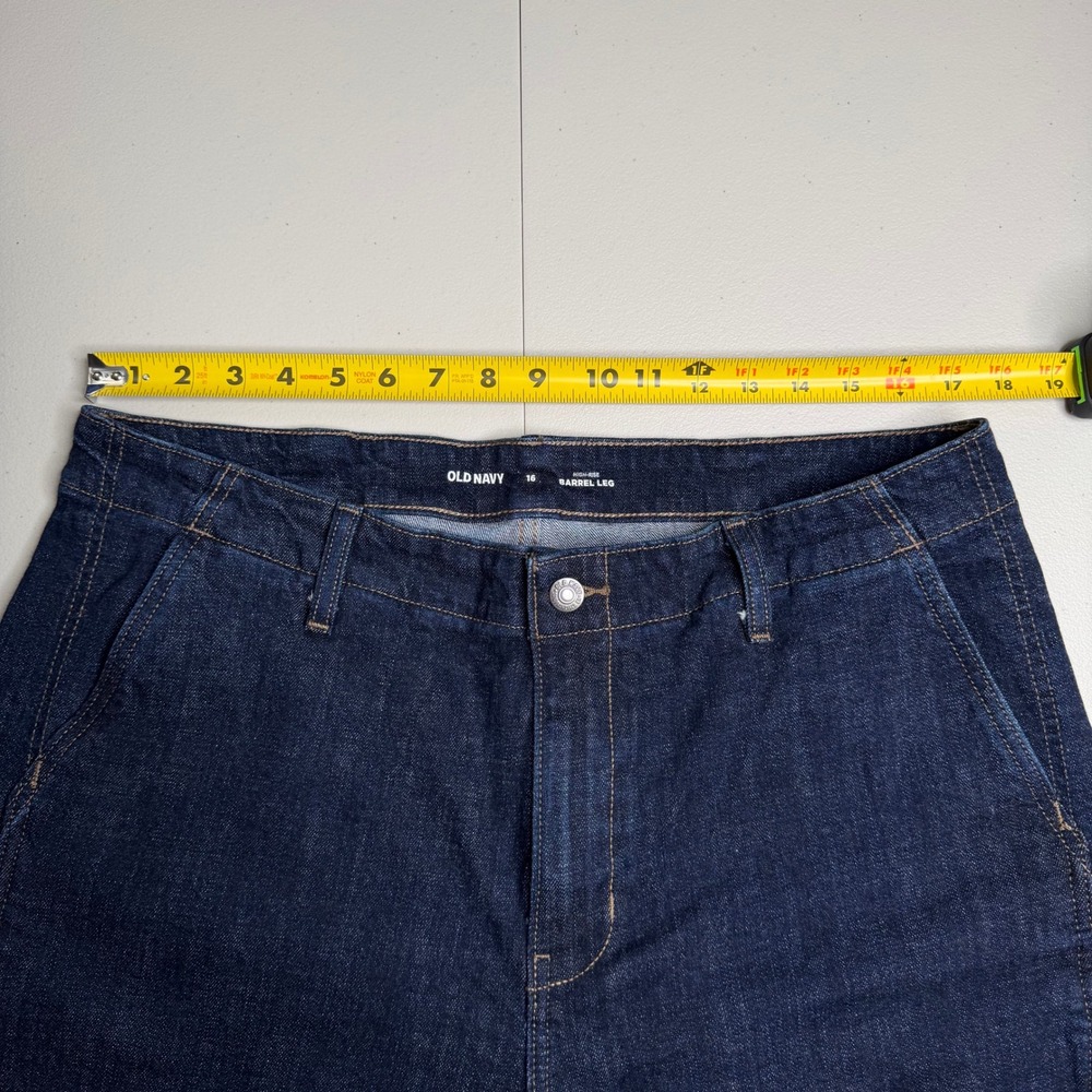 Old Navy Womens High-Rise Barrel Leg Jeans Dark Wash Indigo Size 16 Wide Leg - Picture 3 of 9